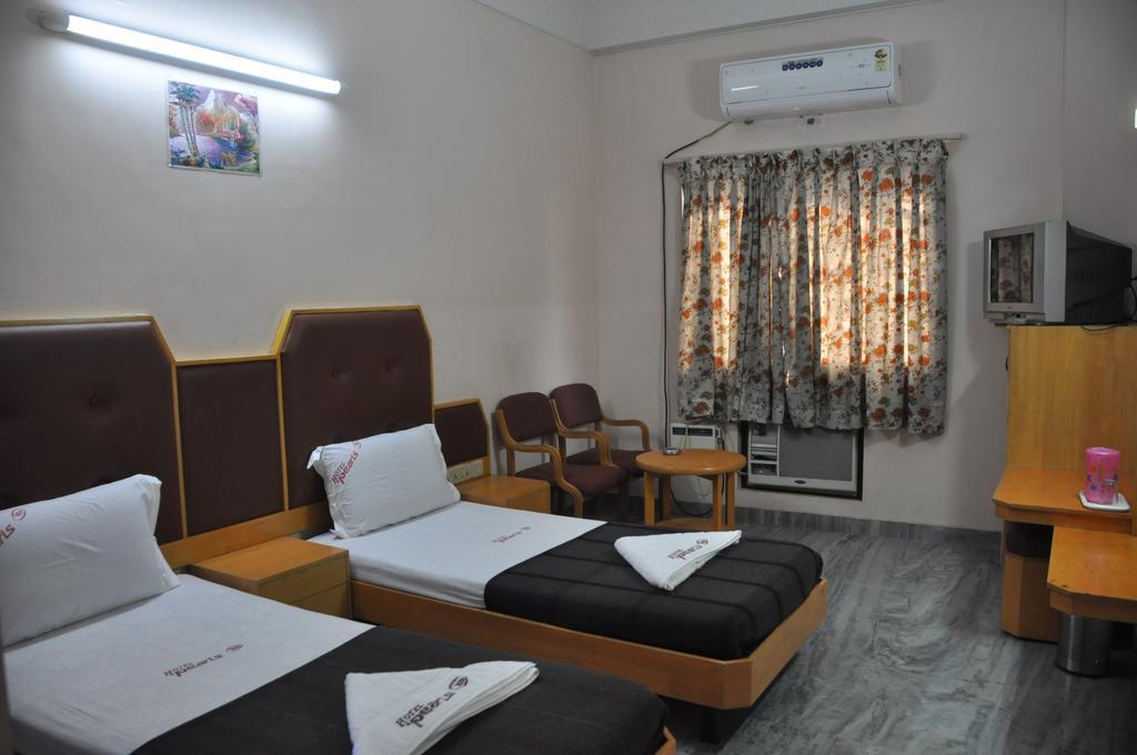 Hotel Pearls Madurai Kamer foto